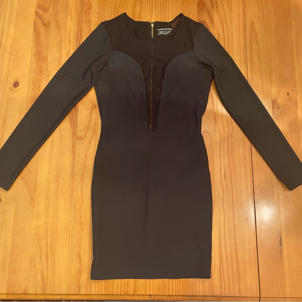 BOULEE Deep V-Neck Dress